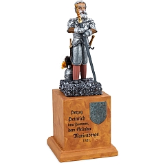 Henry the Pious on pedestal