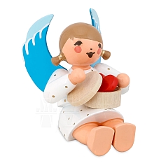 Angel sitting with Splinter Box and Heart white